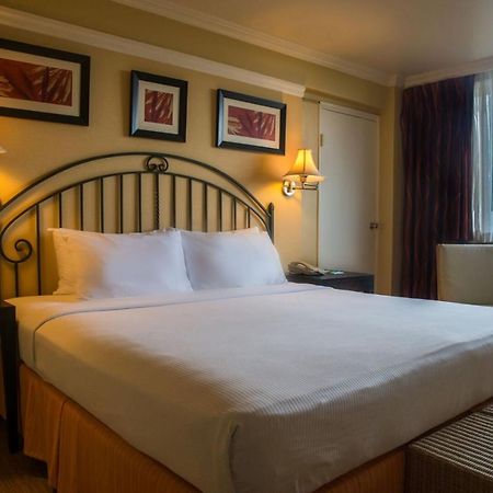 Kapok Hotel Port of Spain Luaran gambar