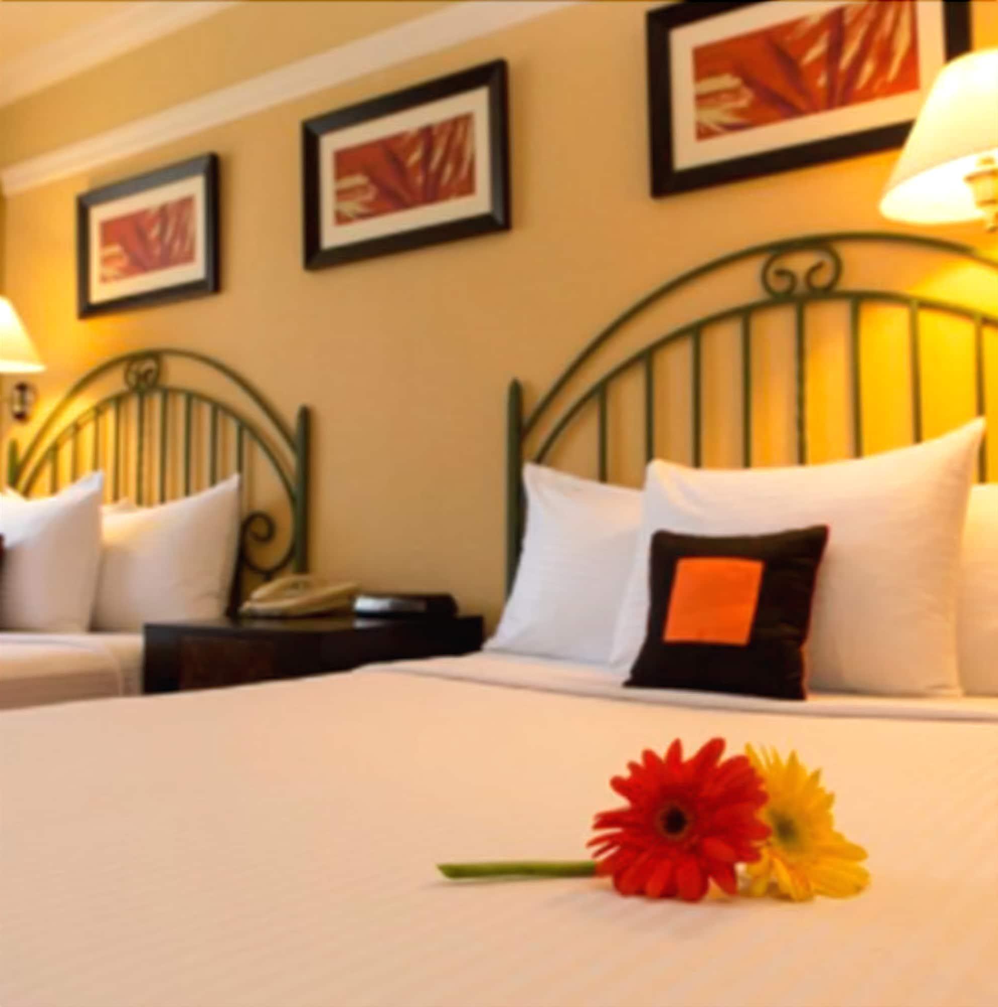 Kapok Hotel Port of Spain Luaran gambar
